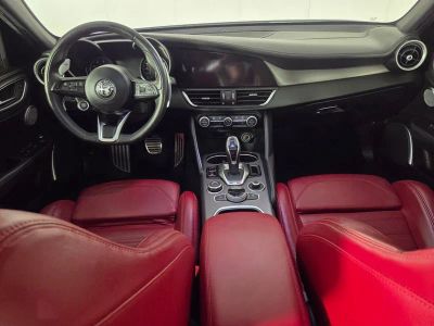 2022 Alfa Romeo Giulia — photo 27 view