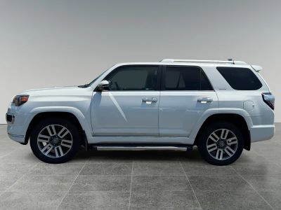 2018 Toyota 4Runner — rear three-quarter view