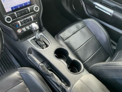 2021 Ford Mustang - Photo 7
