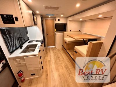 2026 Winnebago Micro Minnie - Photo 12