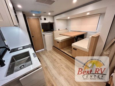 2026 Winnebago Micro Minnie - Photo 13