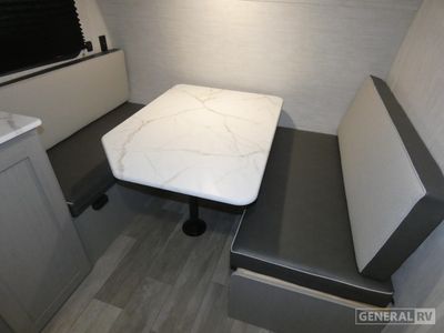 2025 Coachmen Clipper Cadet - Photo 9