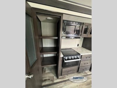 2022 Grand Design Transcend Xplor - Photo 14