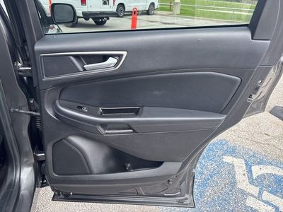 2017 Ford Edge - Photo 42