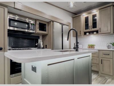 2023 Grand Design Reflection — interior view