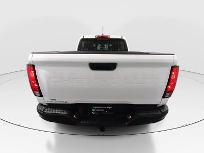 2025 Chevrolet Colorado - Photo 6