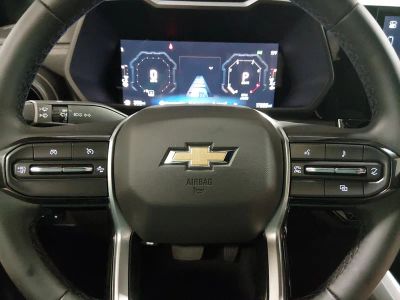 2025 Chevrolet Colorado - Photo 12