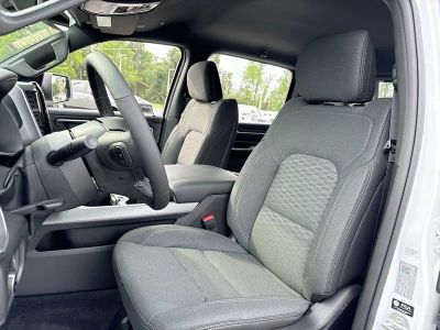 2026 Ram 1500 — photo 14 view