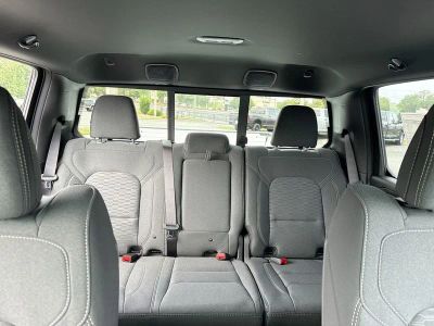 2026 Ram 1500 — photo 28 view
