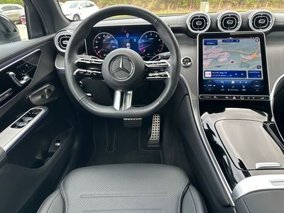 2025 Mercedes-Benz GLC - Photo 2