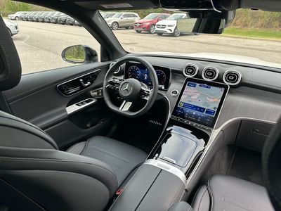 2025 Mercedes-Benz GLC - Photo 34
