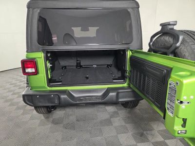2026 Jeep Wrangler — photo 18 view