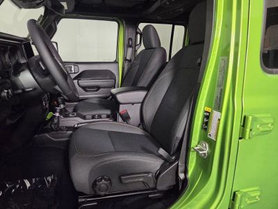 2026 Jeep Wrangler — photo 10 view