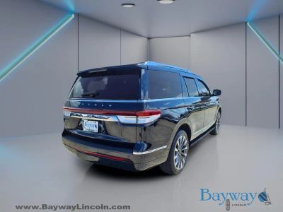 2023 Lincoln Navigator — interior view