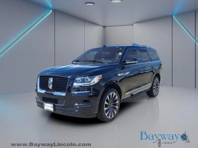 2023 Lincoln Navigator — rear three-quarter view