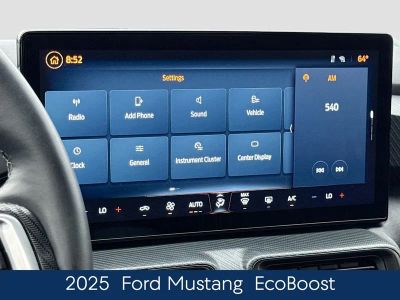 2025 Ford Mustang EcoBoost - Photo 28