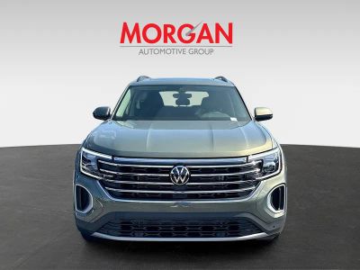 2026 Volkswagen Atlas — side profile view
