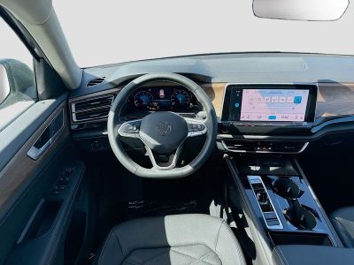2026 Volkswagen Atlas — photo 17 view