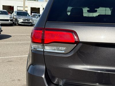 2020 Jeep Grand Cherokee — photo 10 view