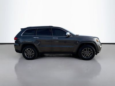 2020 Jeep Grand Cherokee — photo 7 view