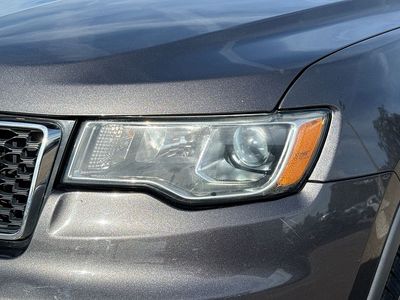 2020 Jeep Grand Cherokee — photo 9 view