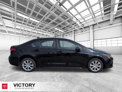2024 Toyota Corolla - Photo 2