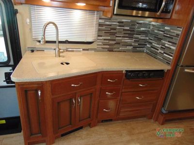 2018 Fleetwood RV Southwind - Photo 18