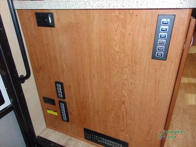 2018 Fleetwood RV Southwind - Photo 22
