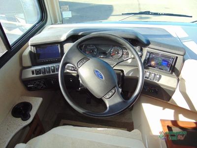 2018 Fleetwood RV Southwind - Photo 13