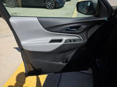 2022 Chevrolet Equinox — photo 11 view