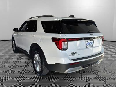 2025 Ford Explorer — rear three-quarter view