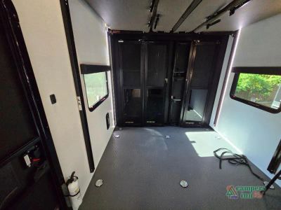 2026 Alliance RV Valor All-Access — photo 43 view