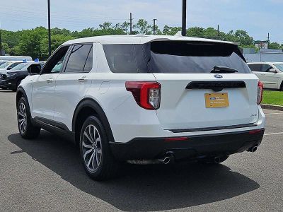 2022 Ford Explorer — detail view