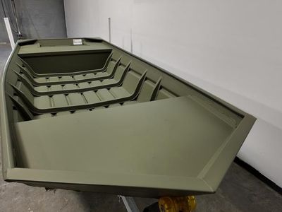 2024 SeaArk 1648 MV — interior view