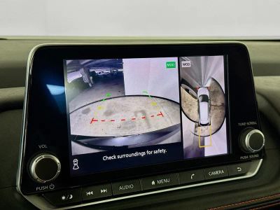 2025 Nissan Rogue — photo 12 view