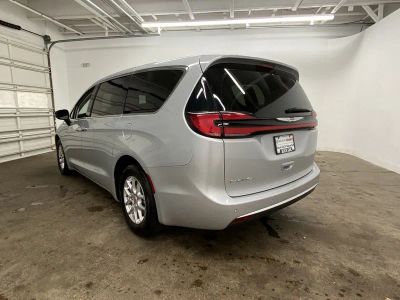 2024 Chrysler Pacifica — interior view