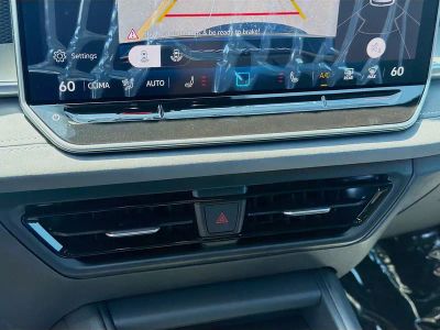 2026 Volkswagen Tiguan — photo 14 view