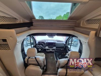 2024 Thor Motor Coach Tiburon Sprinter - Photo 19