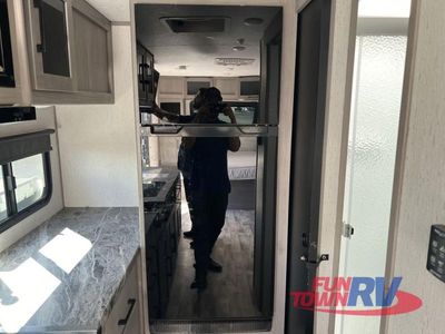2023 Dutchmen RV Kodiak Cub - Photo 28