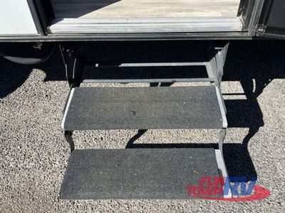 2023 Dutchmen RV Kodiak Cub - Photo 19