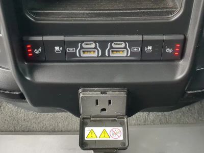 2022 Ram 1500 — photo 16 view