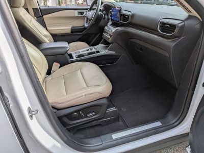 2020 Ford Explorer — photo 26 view