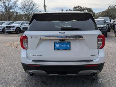 2020 Ford Explorer — interior view