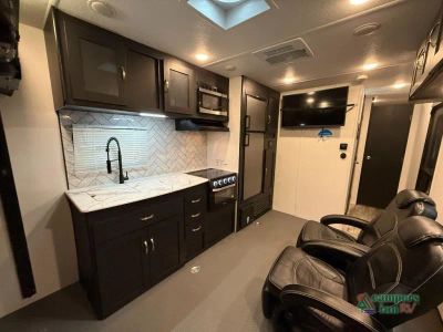 2022 Coachmen RV Adrenaline — photo 11 view