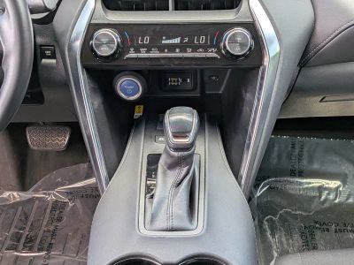 2021 Toyota Venza — photo 21 view