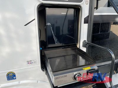 2026 Forest River RV Cherokee Arctic Wolf - Photo 10