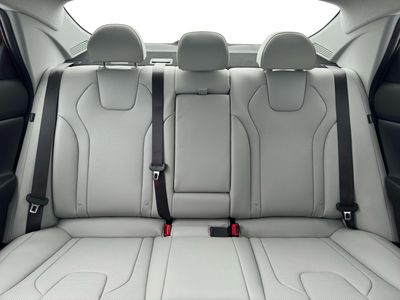 2026 Hyundai Elantra - Photo 35