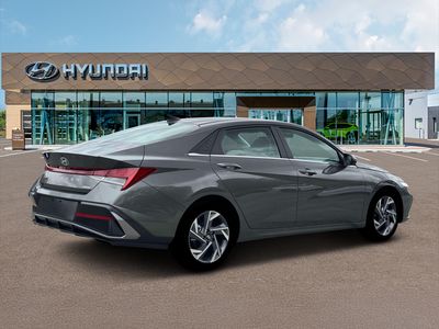 2026 Hyundai Elantra - Photo 27