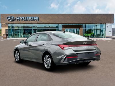 2026 Hyundai Elantra - Photo 5