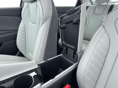 2026 Hyundai Elantra - Photo 37